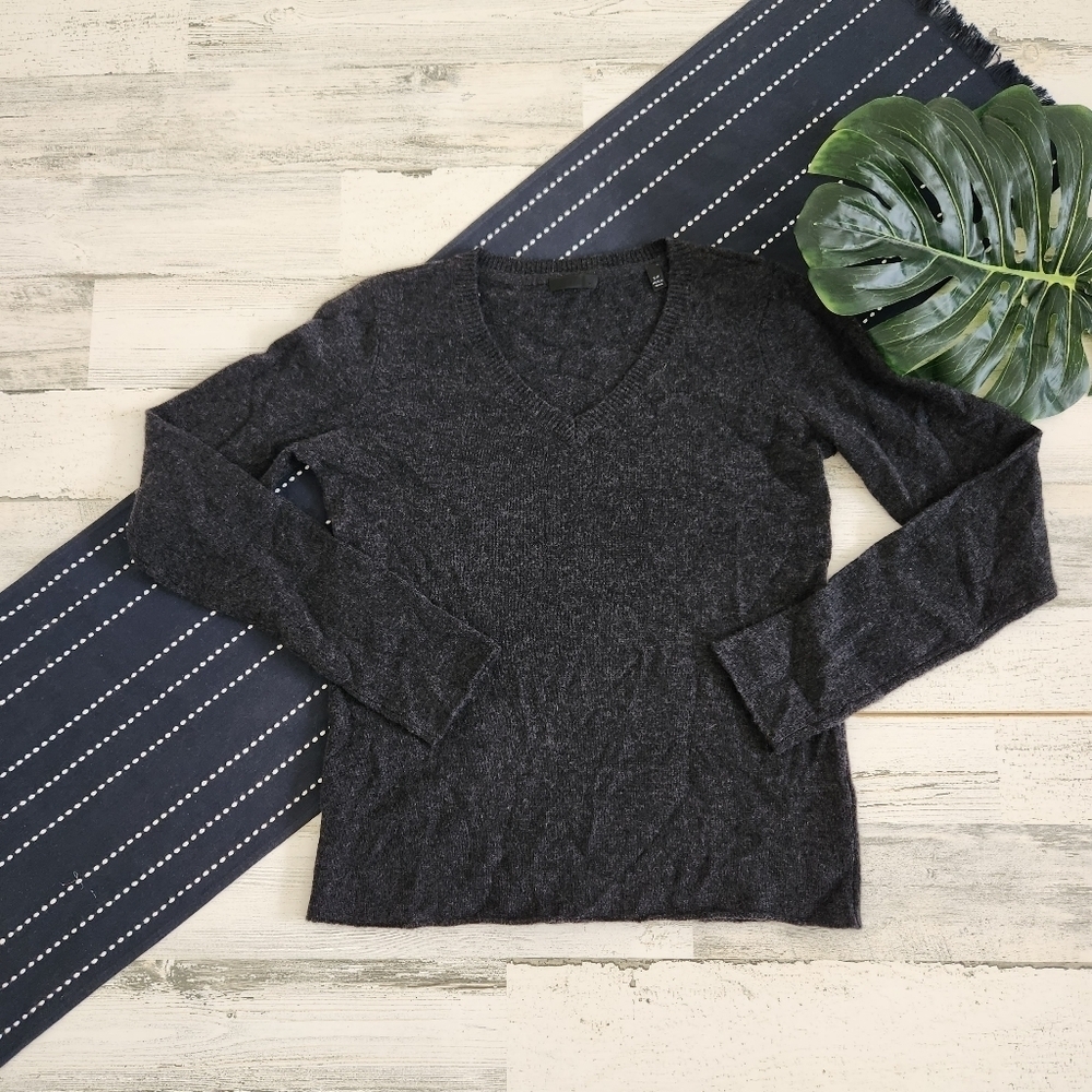 ATM Cashmere V Neck Sweater Black Grey Size Small